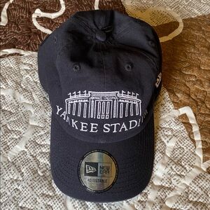 New Era Black Yankee Stadium Cap